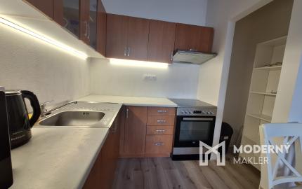 Na prenájom kompletne zariadený 2-izbový byt v Žiline