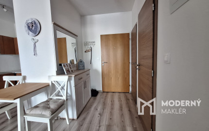 Na prenájom kompletne zariadený 2-izbový byt v Žiline