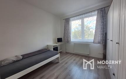 Na prenájom kompletne zariadený 2-izbový byt v Žiline