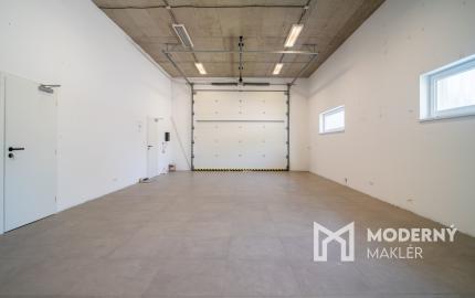 Na predaj 3-podlažná polyfunkcia na Zavarskej ulici v Trnave