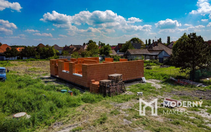 Na predaj 4-izbový dvojdom v obci Jelka, Čerešňová alej