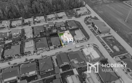 Na predaj exkluzívny 5-izbový rodinný dom v obľúbenej lokalite Trnavy