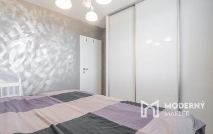 Na predaj dizajnový 3-izbový byt po kompletnej rekonštrukcii v Rači