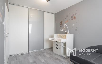 Na predaj dizajnový 3-izbový byt po kompletnej rekonštrukcii v Rači