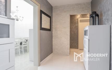 Na predaj dizajnový 3-izbový byt po kompletnej rekonštrukcii v Rači