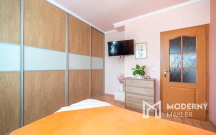 REZERVOVANÉ - Na predaj priestranný 2-izbový byt v Bratislave