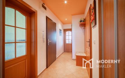 REZERVOVANÉ - Na predaj priestranný 2-izbový byt v Bratislave