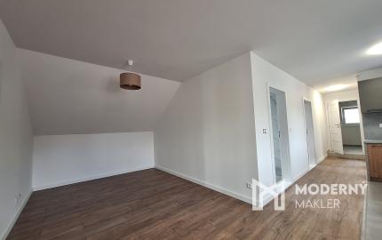 Na prenájom kompletne zrekonštruovaný 4-izbový byt v Tepličke nad Váhom