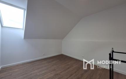 Na prenájom kompletne zrekonštruovaný 4-izbový byt v Tepličke nad Váhom