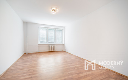 Na prenájom 3-izbový byt v Bratislave-Nové Mesto