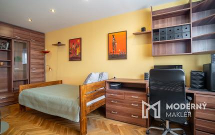 Na predaj 2-izbový byt s balkónom po kompletnej rekonštrukcii v Ružinove