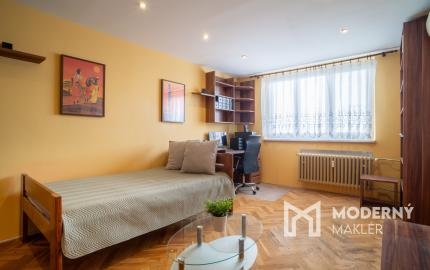 Na predaj 2-izbový byt s balkónom po kompletnej rekonštrukcii v Ružinove