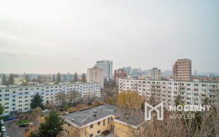 Na predaj 2-izbový byt s balkónom po kompletnej rekonštrukcii v Ružinove