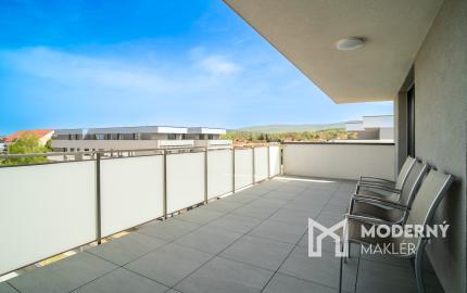 Na prenájom kompletne zariadený 2-izbový byt v Stupave