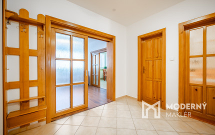 Na prenájom 2-izbový byt na Píniovej ulici v Bratislave