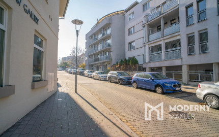 Na prenájom kancelársky priestor na Zámockej ulici priamo pod Bratislavským hradom