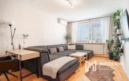 REZERVOVANÉ :Na prenájom veľkometrážny 2-izbový byt v Nitre