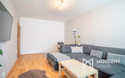 REZERVOVANÉ :Na prenájom veľkometrážny 2-izbový byt v Nitre