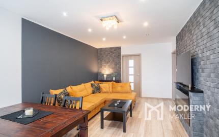 Na predaj kompletne zrekonštruovaný 3-izbový byt v Chtelnici