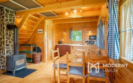 Na predaj štýlová chata v malebnom prostredí obce Hriňová