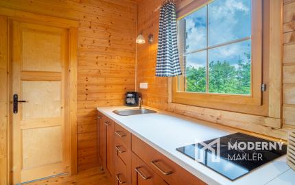 Na predaj štýlová chata v malebnom prostredí obce Hriňová