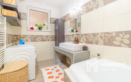 REZERVOVANÉ: Na predaj 5-izbový rodinný dom s garážou v Trnave – časť Tulipán