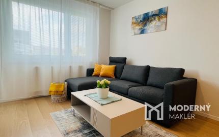 Na prenájom 2-izbový byt v atraktívnej lokalite- Halalovka