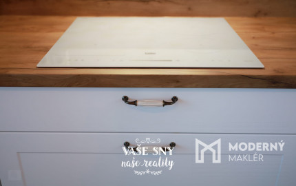 REZERVOVANÉ: Na predaj vkusne zariadená novostavba v Trenčíne - Zamarovce