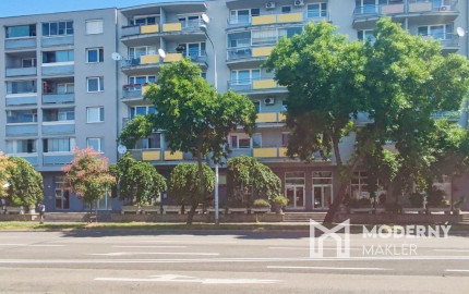 Na prenájom garážové parkovacie státie v Petržalke