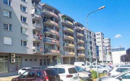 Na prenájom garážové parkovacie státie v Petržalke