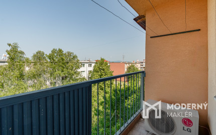 Na prenájom moderný 3 -izbový byt v Senci