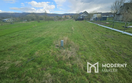 Na predaj perspektívny pozemok v obci Kuchyňa