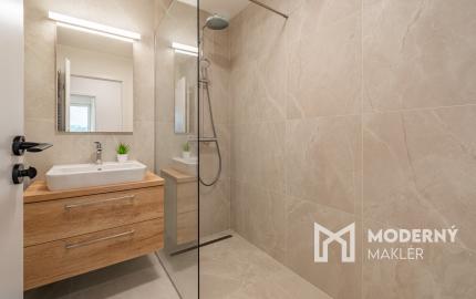 ZNÍŽENÁ CENA:Na predaj 2-izbový byt s loggiou na Miletičovej ulici v Bratislave