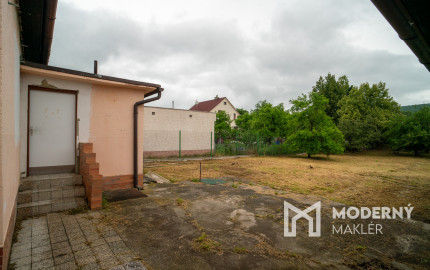 Na predaj rozľahlý pozemok s investičným potenciálom v Trenčíne, časť Zlatovce