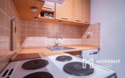 REZERVOVANÝ: Na predaj 1-izbový byt na Račianskej ulici s investičnou perspektívou