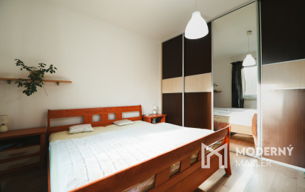 PREDANÉ: Na predaj priestranný rodinný dom v obci Beluša