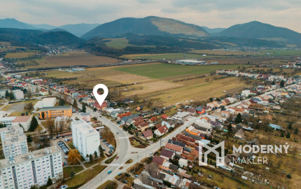 PREDANÉ: Na predaj priestranný rodinný dom v obci Beluša