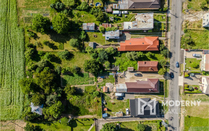 Na predaj rozmerný pozemok vhodný na výstavbu v obci Moravany časť Lučkovce