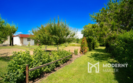 Na predaj záhradná chatka v rekreačnej oblasti v Špačinciach