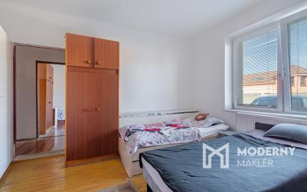 Na predaj rodinný dom s investičným potenciálom v Hrnčiarovciach nad Parnou