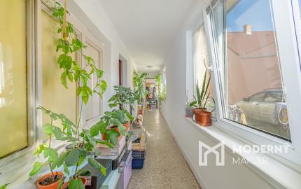 Na predaj rodinný dom s investičným potenciálom v Hrnčiarovciach nad Parnou