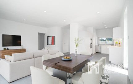 REZERVOVANÉ: Na predaj moderný a energeticky úsporný 3-izbový rodinný dom v Gajaroch