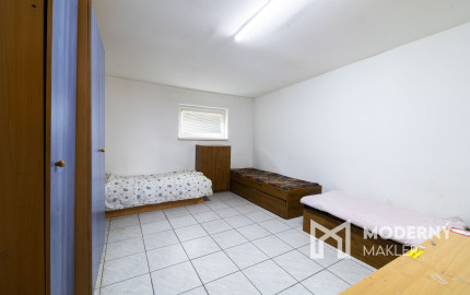 Na predaj 5-izbový byt s terasou a parkovacím miestom v obci Lipovec