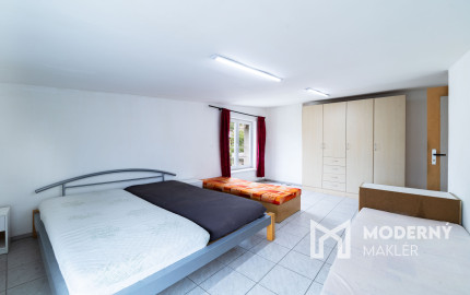 Na predaj 5-izbový byt s terasou a parkovacím miestom v obci Lipovec