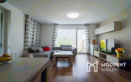 REZERVOVANÉ:Na predaj rodinný dom s terasou v Dunajskej Lužnej