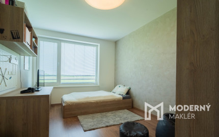 REZERVOVANÉ:Na predaj rodinný dom s terasou v Dunajskej Lužnej