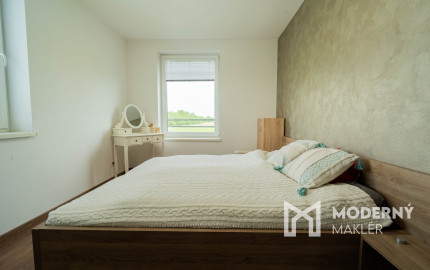 REZERVOVANÉ:Na predaj rodinný dom s terasou v Dunajskej Lužnej