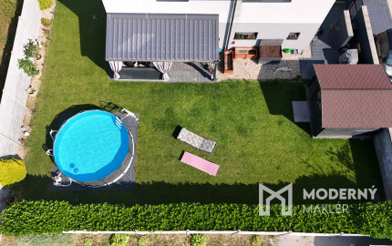 REZERVOVANÉ:Na predaj rodinný dom s terasou v Dunajskej Lužnej