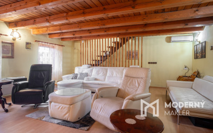 Na predaj príjemný rodinný dom priamo pod lesom v Záhorskej Bystrici