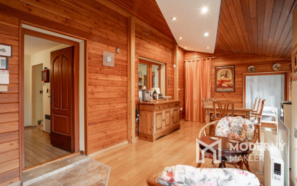 Na predaj príjemný rodinný dom priamo pod lesom v Záhorskej Bystrici